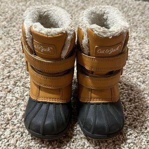 Cat & Jack Snow Boots size 7